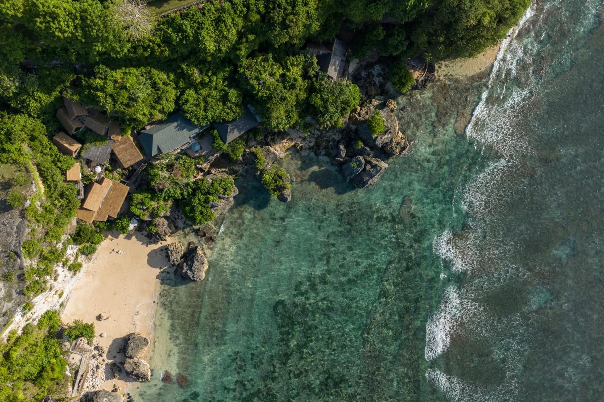 Santai By The Korowai Uluwatu (Bali)